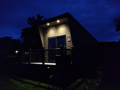 Oak Tree Glamping Lodge